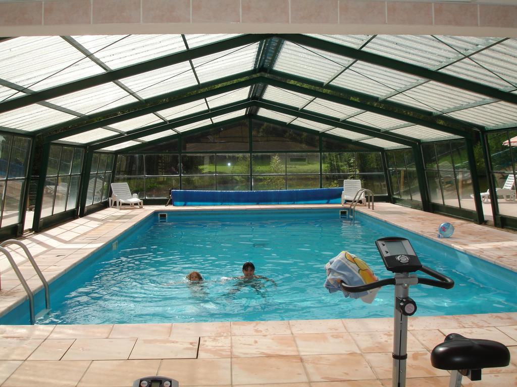 Residence Les Domes Murol Eksteriør billede